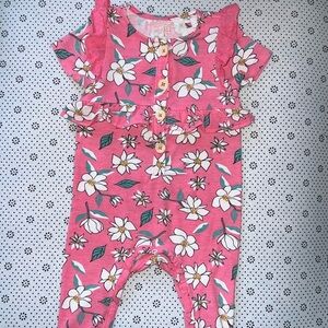 🛍 JESSICA SIMPSON PRETTY LITTLE GIRLS OUTFIT 3-6 MONTHS 🛍